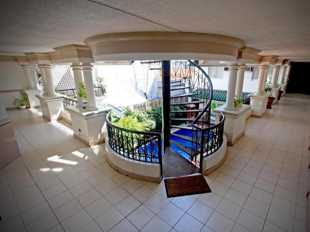Hotel Galleria Davao Ngoại thất bức ảnh