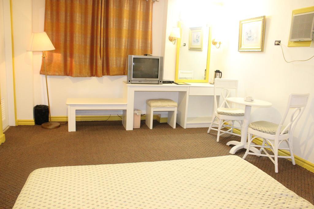 Hotel Galleria Davao Ngoại thất bức ảnh